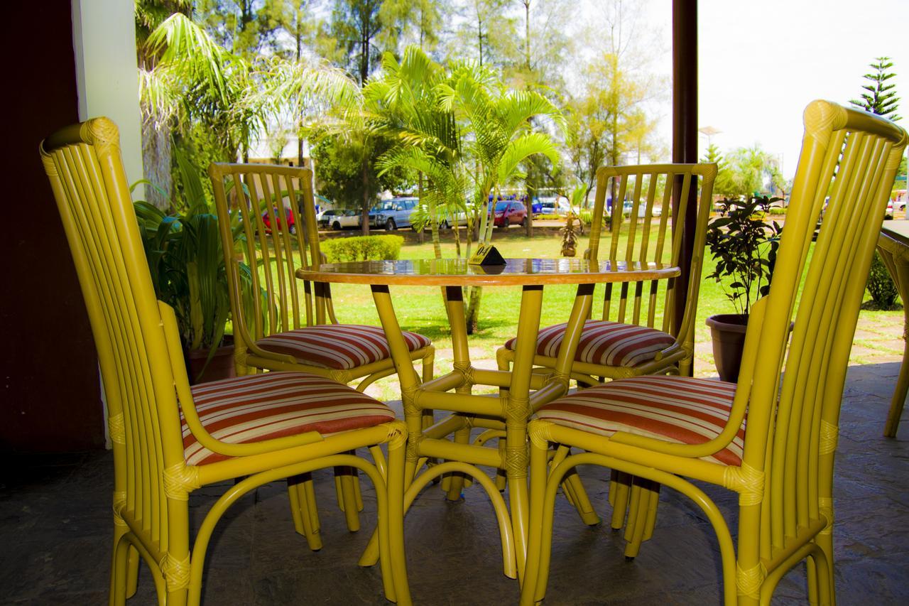 The Vic Hotel Kisumu Esterno foto