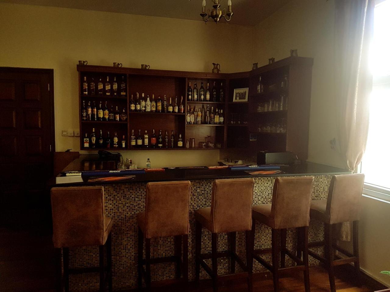 The Vic Hotel Kisumu Esterno foto